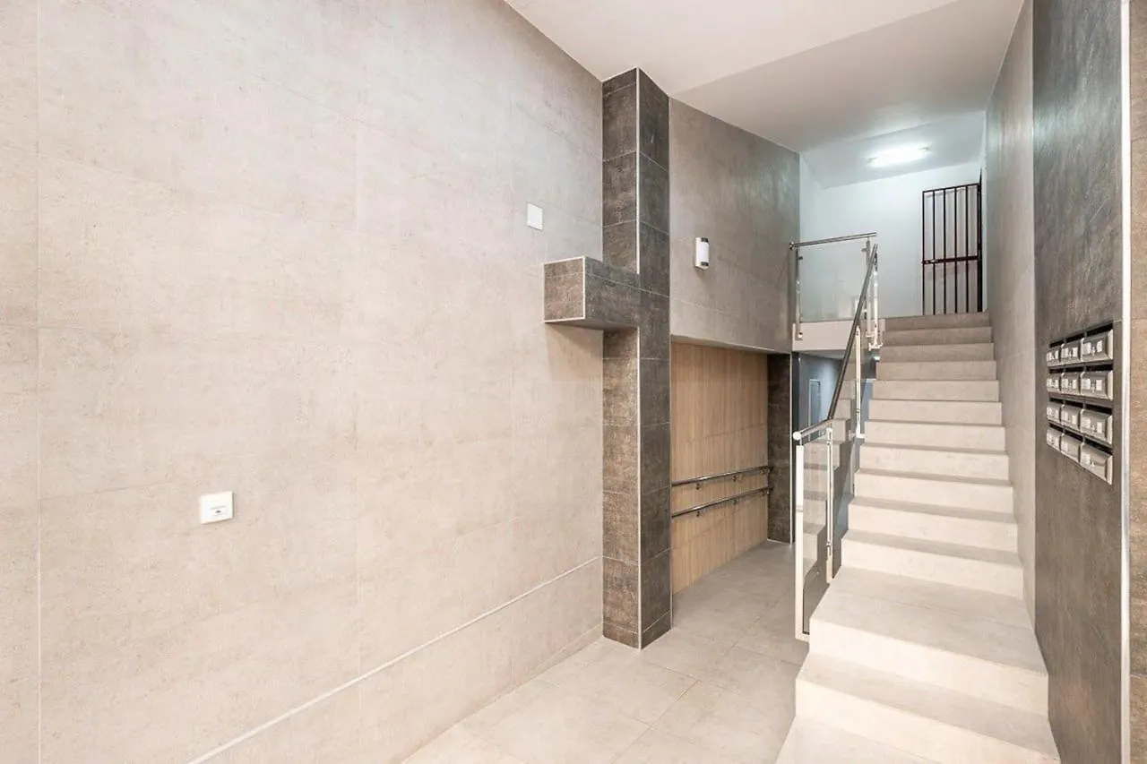 Modern Apartment In The Heart Of Granada